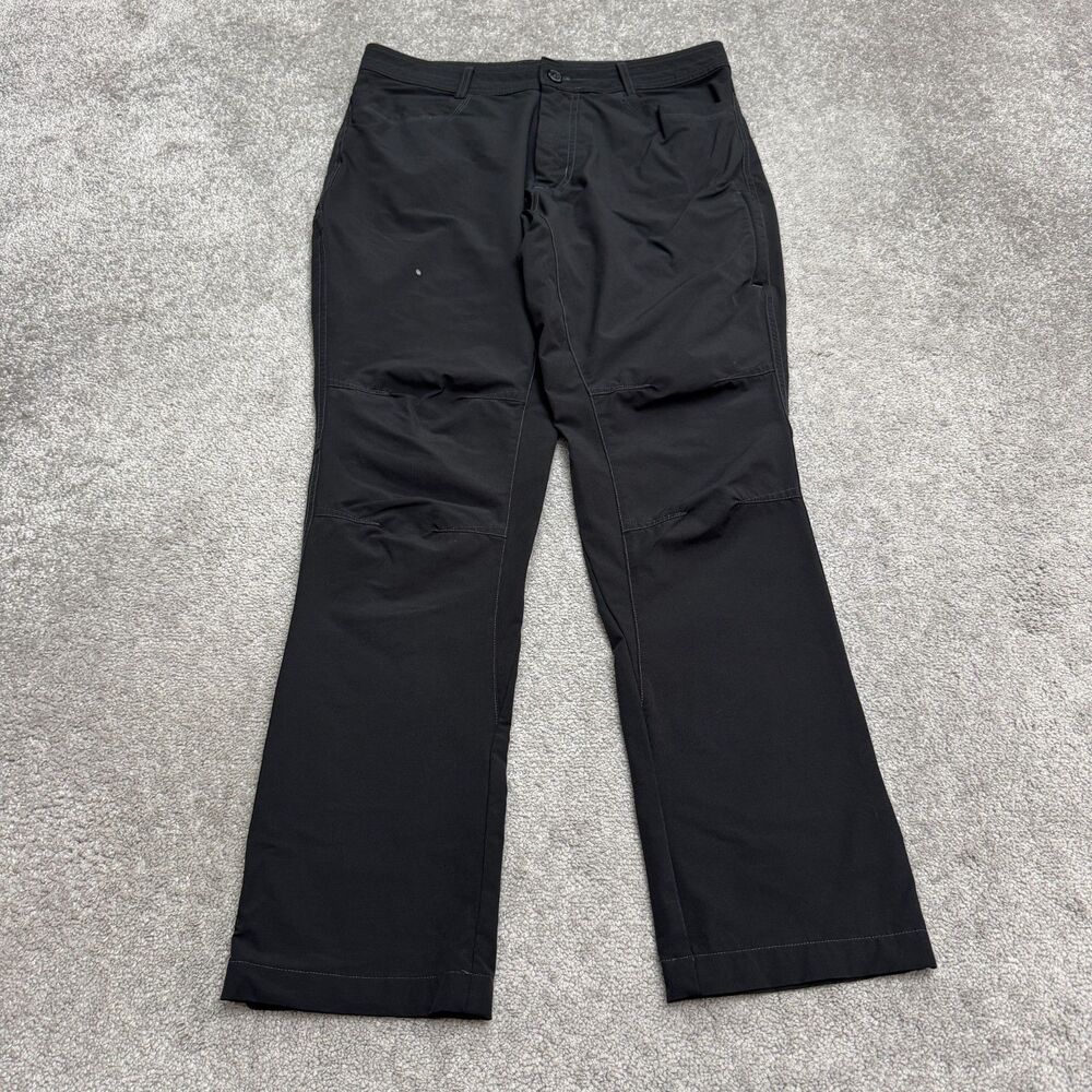 Swiss Tech Stretch Hiking Cargo Pants Mens 34x32 Articulated Straight Leg Black